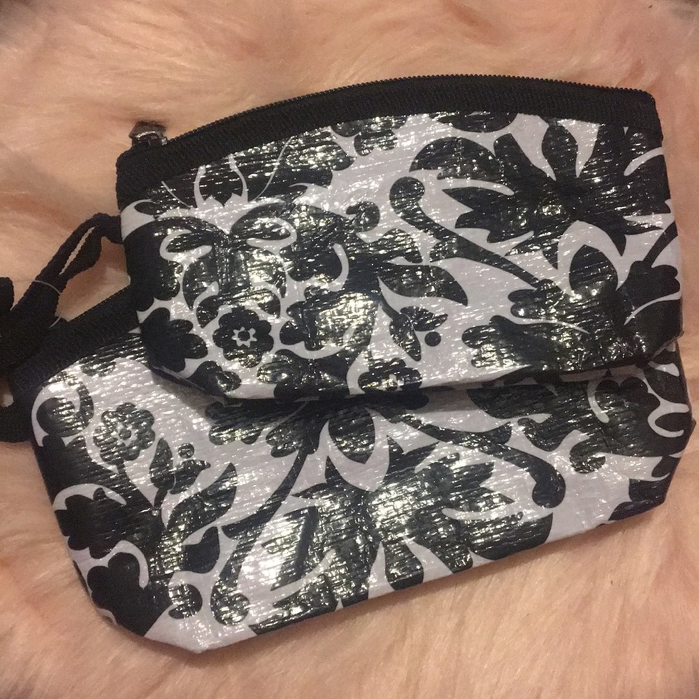 Makeupbag - Picture 2 of 4